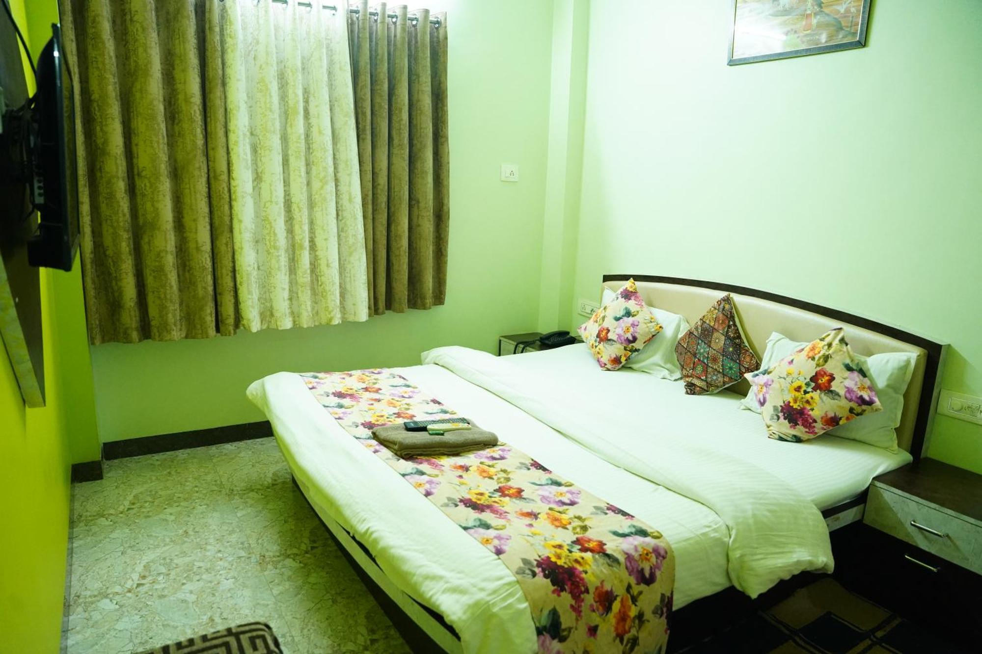 Hotel Mahishmati Palace Maheshwar 外观 照片