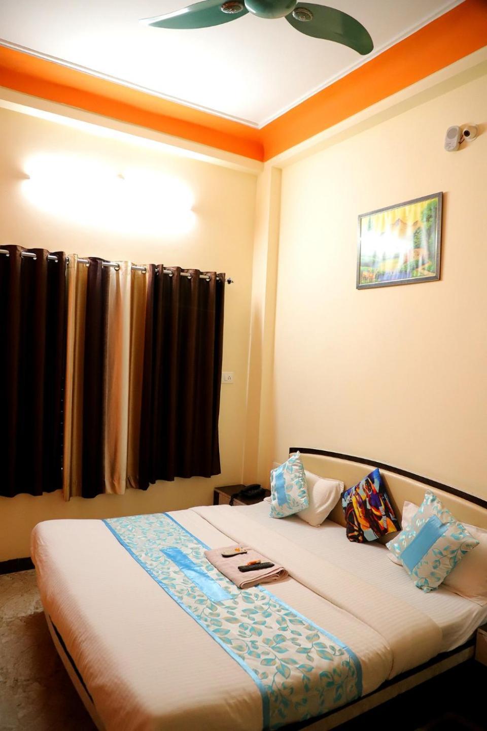 Hotel Mahishmati Palace Maheshwar 客房 照片
