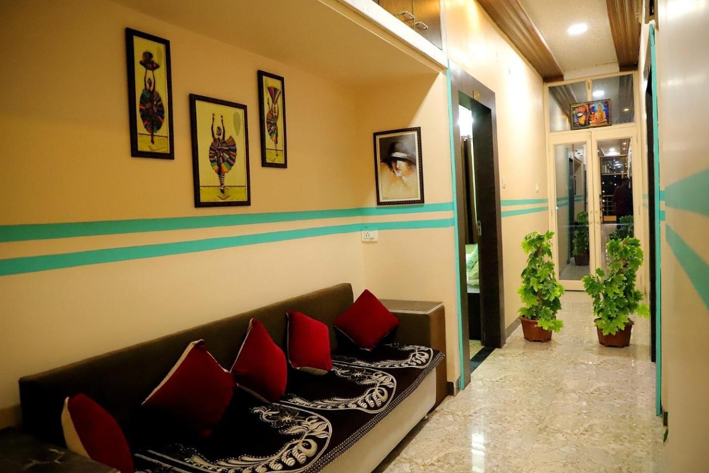 Hotel Mahishmati Palace Maheshwar 客房 照片